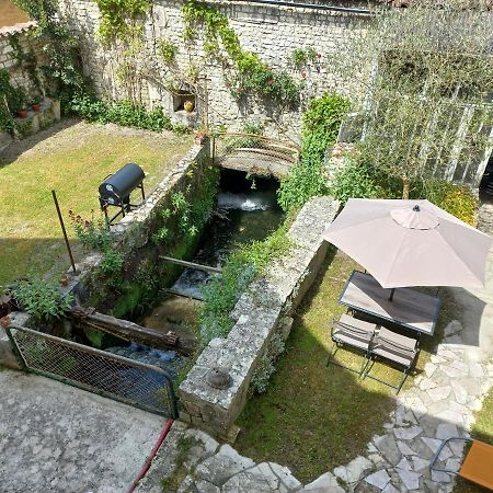 Villa Le Moulin D'Errol Saint-Jean-dʼAngély Esterno foto
